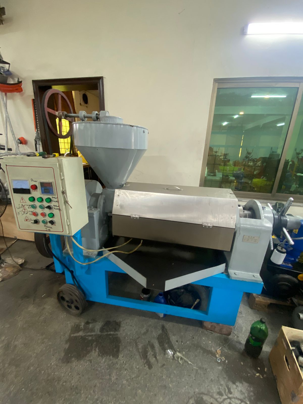 Oil Machine DH130