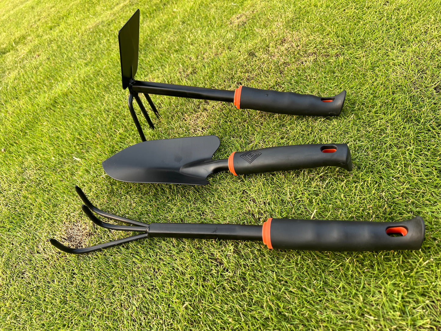 3 in 1 Gardening Tool Rubber Handle